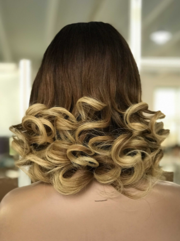 LWIGSINC 12 Inch 200% Density Ombre Blonde Loose Wave 5x5 Korean HD Lace Wigs (55AD-MW5-T2/4/613#-12-H4)