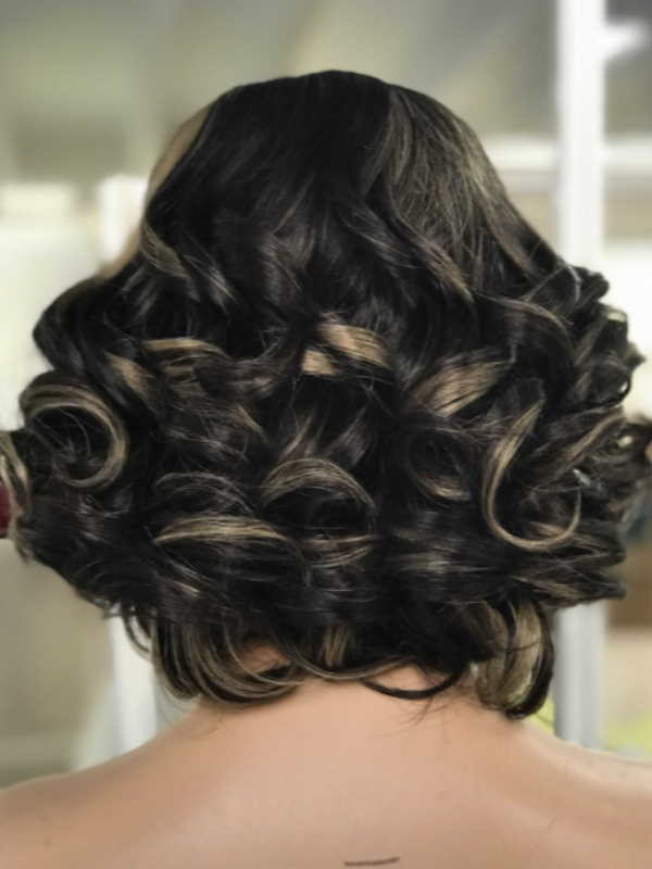 LWIGSINC 10 Inch 200% Density Ombre Brown With Blonde Loose Wave 5x5 AD Lace Wigs (55AD-MW6-T2D8#-10-H4)