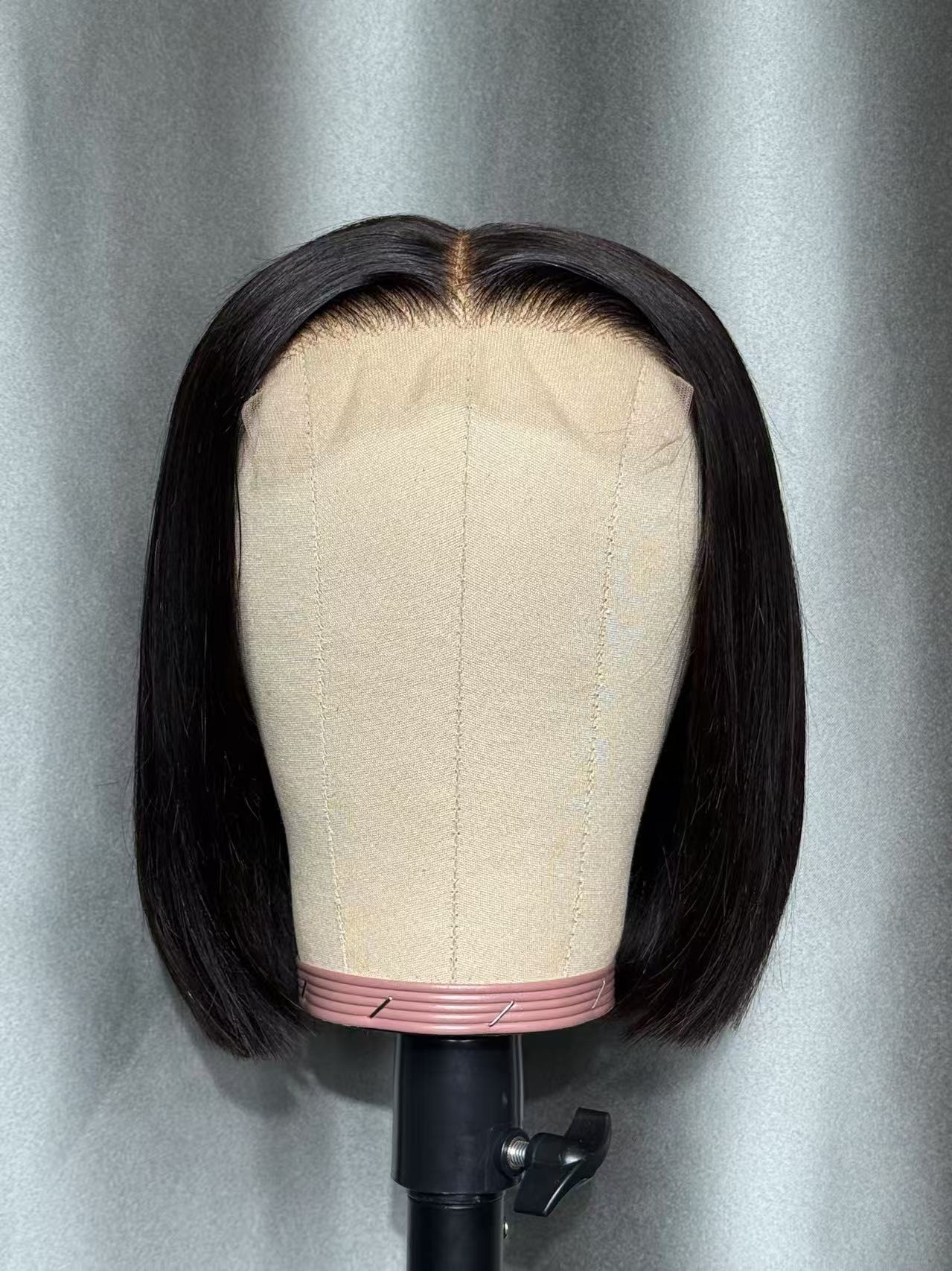 Lwigsinc Silky Straight Bob Wig 5x5 Glueless HD Lace Closure Wigs Brazilian Human hair (55HD-ST-NA-10-H11)